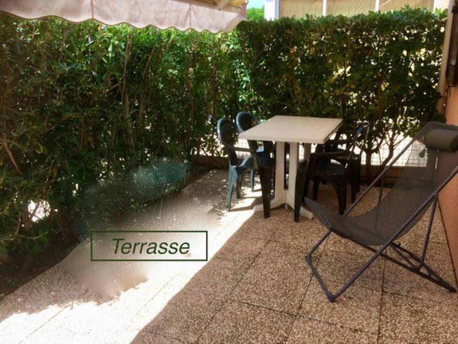 Maisonnette, 5 Pers, 500M Plage, Parking, Terrasse Agde Exteriör bild